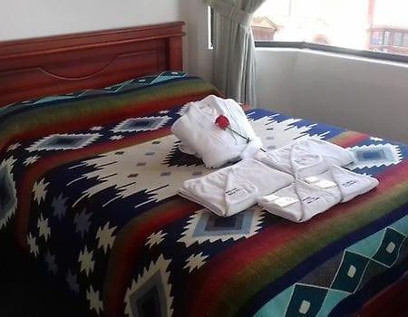 Coraza Hotel Отавало Экстерьер фото