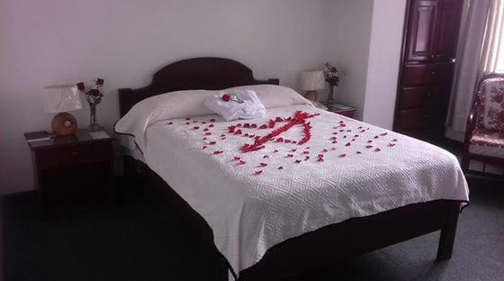 Coraza Hotel Отавало Экстерьер фото